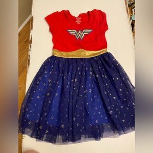 wonderwoman dress 5t never worn